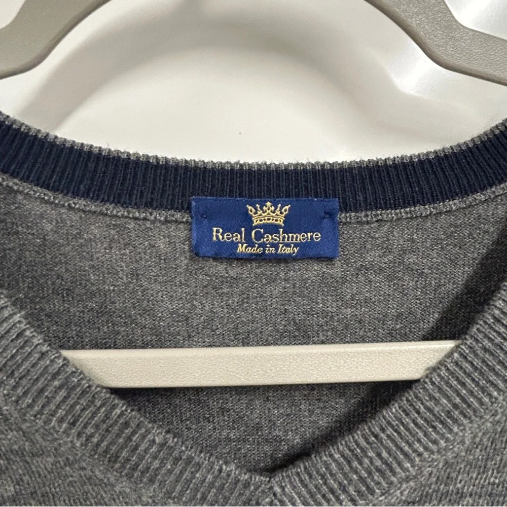 Luxury Knit Granola Indie Grunge Gray Cashmere blend V-Neck Sweater Lightweight